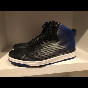 Nike size 12 KD V111 shoes ! Size 12 , Like New 🔥